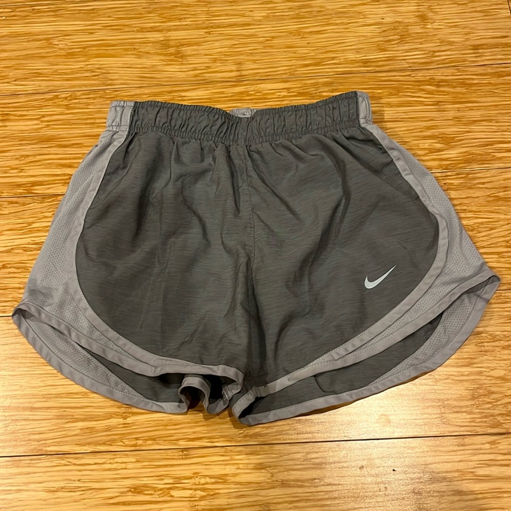 Grey Women’s Nike Tempo Shorts